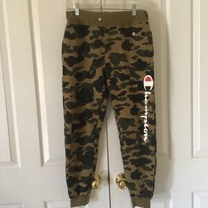 Champion X A Bathing Ape camouflaged sweats M